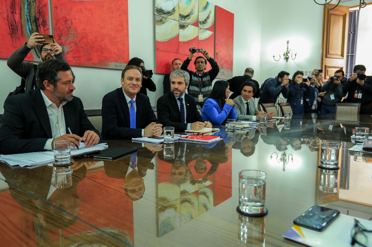 Ministro Ward se integra al Comité Político Ampliado a una semana de asumir como Ministro Secretario General de la Presidencia
