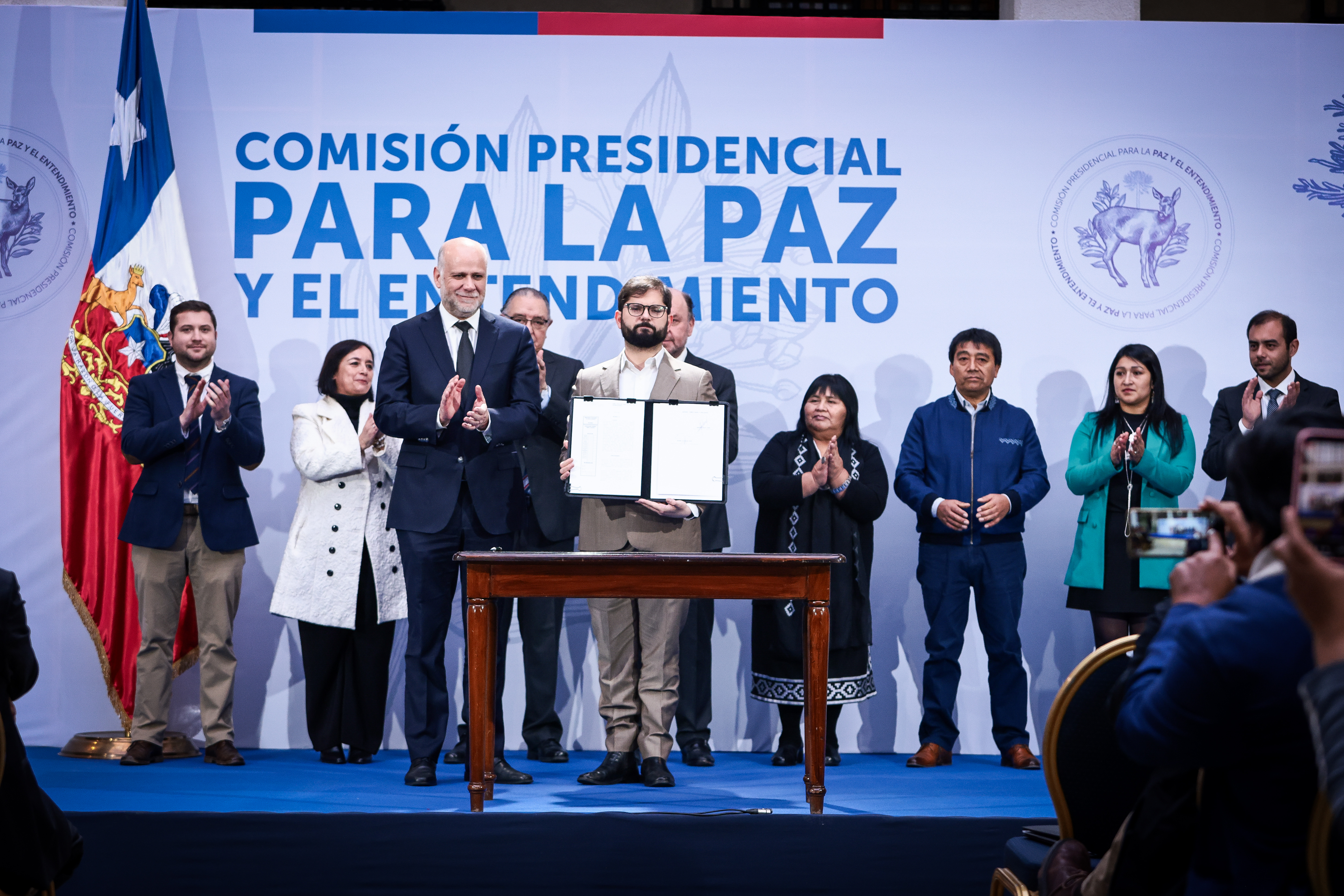 Gobierno lanza Comisión Presidencial para la Paz y el Entendimiento y da a conocer sus integrantes