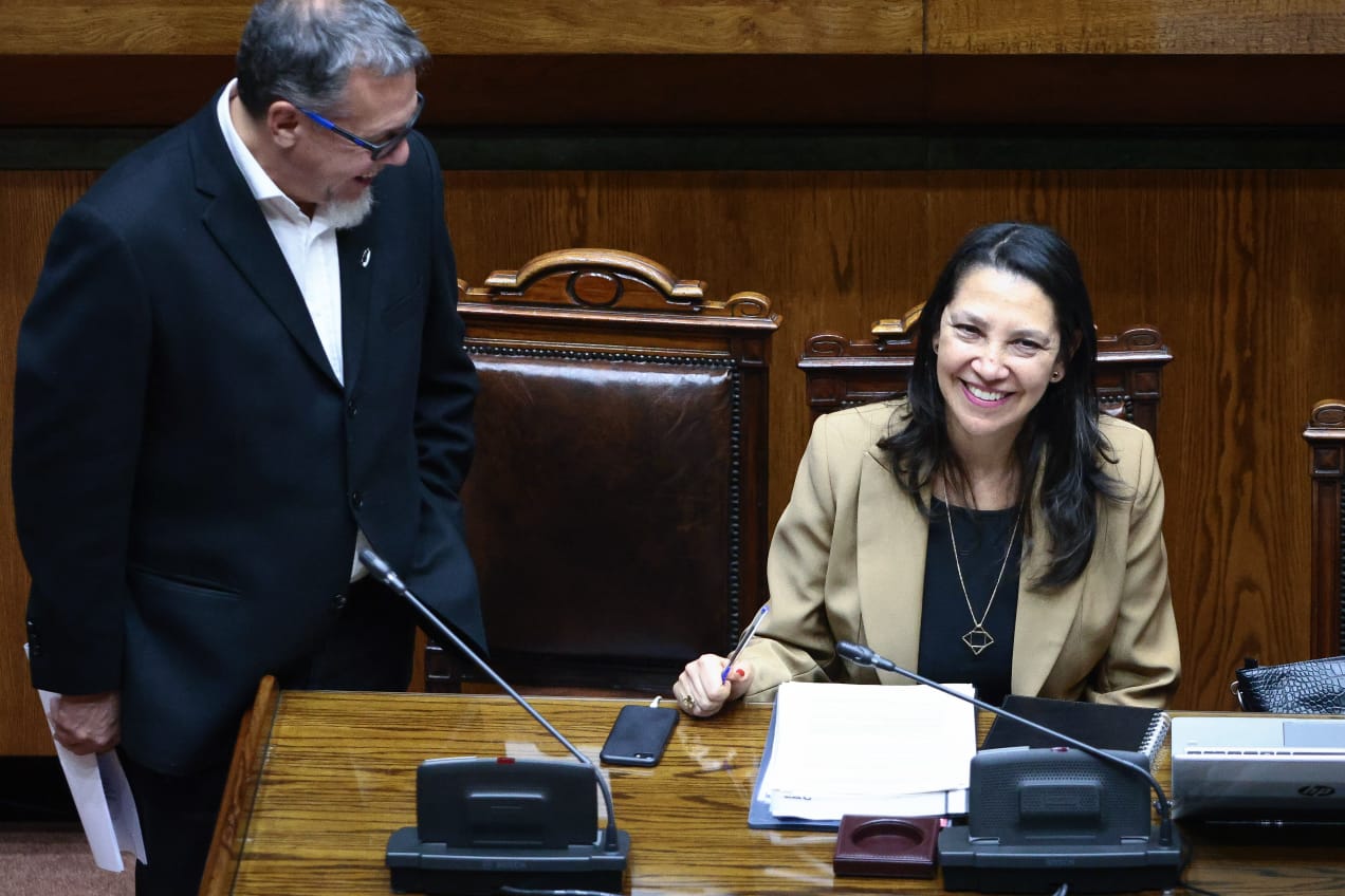 Reforma para crear organismo encargado de regular los sueldos de altas autoridades del Estado fue despachada a Ley